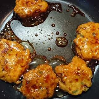 お弁当に!!簡単☆照り焼きつくね